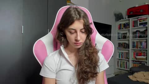 Sophie  next stream will be at Monday  i will wait you guys  online show from February 2026 08:52:01 AM