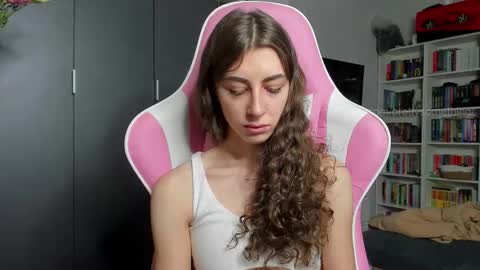 Sophie  next stream will be at Monday  i will wait you guys  online show from February 2026 08:00:02 AM