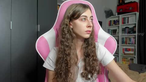 Sophie  next stream will be at Monday  i will wait you guys  online show from February 2026 10:14:02 AM