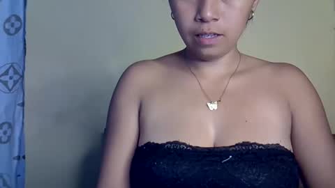 prettyy01 online show from May 2026 03:41:02 PM