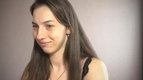 Snapshot of prettyyy_angel chatting on October 2025 01:51:02 PM prettyyy_angel online show from October 2025 01:51:02 PM