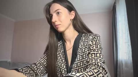 Snapshot of prettyyy_angel chatting on October 2025 12:13:02 PM prettyyy_angel online show from October 2025 12:13:02 PM