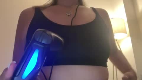prettyyykittyyy22 online show from July 2026 02:04:02 AM
