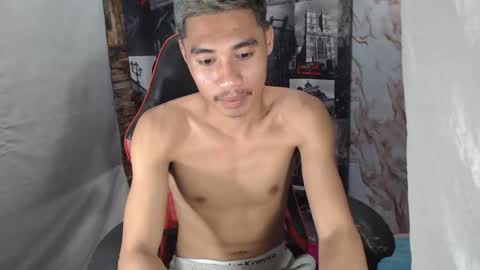 Snapshot of primohunterz chatting on February 2026 12:02:02 PM primohunterz online show from February 2026 12:02:02 PM