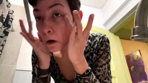 Snapshot of princ3ssarii chatting on November 2025 05:31:01 AM Princess Arii online show from November 2025 05:31:01 AM