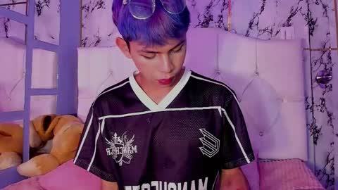 Apolo online show from December 2025 08:28:02 PM