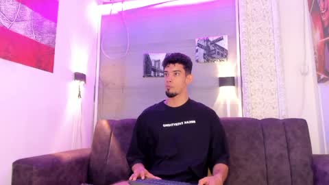 Snapshot of prince_arthur77 chatting on April 2026 01:49:01 PM prince_arthur77 online show from April 2026 01:49:01 PM