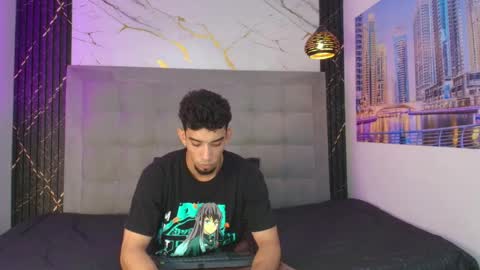 Snapshot of prince_arthur77 chatting on May 2026 01:52:01 PM prince_arthur77 online show from May 2026 01:52:01 PM