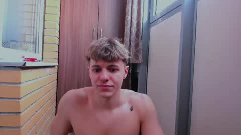 Snapshot of prince_nik chatting on April 2026 03:28:01 PM prince online show from April 2026 03:28:01 PM