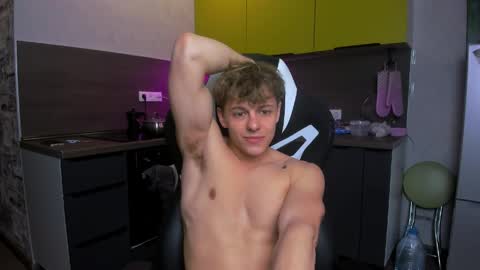 Snapshot of prince_nik chatting on May 2026 12:01:02 PM prince online show from May 2026 12:01:02 PM