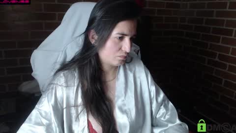 Leia online show from June 2026 12:33:01 AM