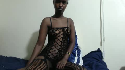 Shan online show from November 2025 06:12:01 PM