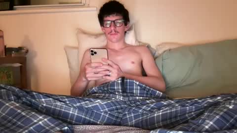 Peaches online show from February 2025 03:00:02 AM