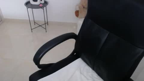 valery dollx online show from May 2026 03:56:02 AM