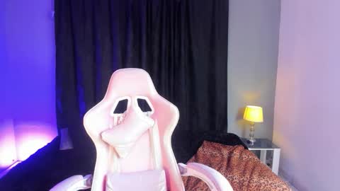 Paula Princess online show from March 2026 06:02:02 PM