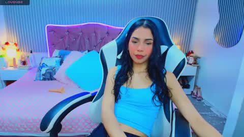 Snapshot of princess_skinny18 chatting on June 2026 10:34:01 PM princess_skinny18 online show from June 2026 10:34:01 PM