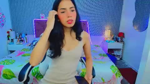 Snapshot of princess_skinny18 chatting on July 2026 05:50:02 PM princess_skinny18 online show from July 2026 05:50:02 PM