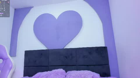Mia online show from July 2026 02:05:17 AM