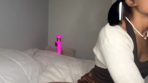 Princess Aleah online show from December 2024 06:06:01 PM