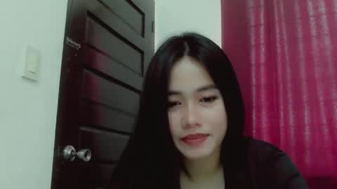 Snapshot of princessaliana chatting on December 2024 01:41:02 AM princessaliana online show from December 2024 01:41:02 AM