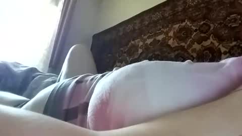 Snapshot of princesse_stay chatting on September 2025 02:51:01 PM penishumiliation online show from September 2025 02:51:01 PM