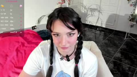 Snapshot of princessfoxyx chatting on January 2025 08:57:01 PM Princess Foxy online show from January 2025 08:57:01 PM