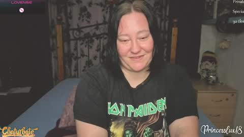 Lux Alot Luxi online show from April 2026 08:36:02 PM