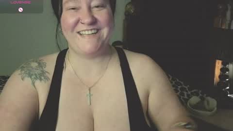 Snapshot of princesslux18 chatting on July 2026 07:40:02 PM Lux Alot Luxi online show from July 2026 07:40:02 PM