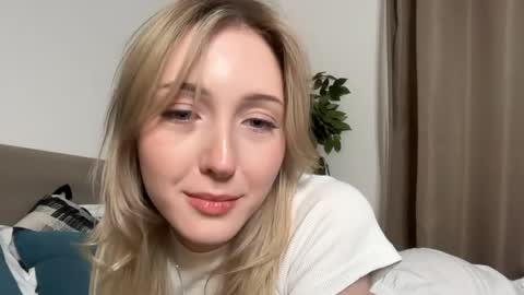Kate online show from April 2026 05:15:01 PM