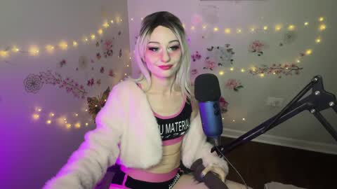Snapshot of princessstarrxxx chatting on May 2026 09:09:02 PM Starr online show from May 2026 09:09:02 PM