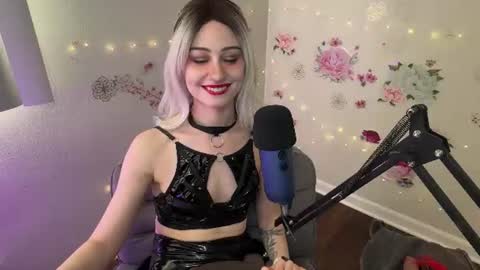 Snapshot of princessstarrxxx chatting on July 2026 08:55:01 PM Starr online show from July 2026 08:55:01 PM