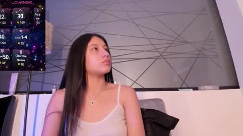 Valentina online show from October 2025 10:24:01 AM