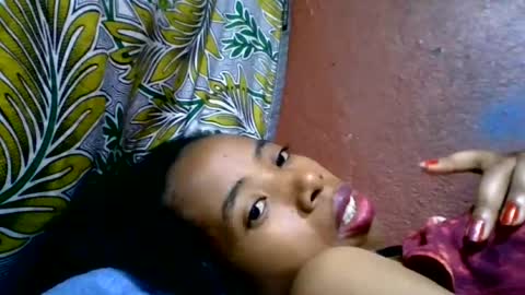 prisca880319 online show from June 2026 07:21:02 AM