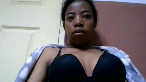 prisca880319 online show from July 2026 01:53:02 AM