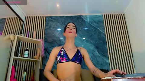 Snapshot of priscilarainbow chatting on November 2025 09:35:01 PM priscilarainbow online show from November 2025 09:35:01 PM