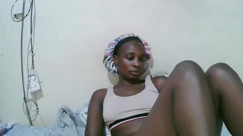 pritty_amber online show from May 2026 06:30:01 AM