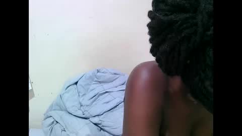 pritty_amber online show from May 2026 04:57:01 PM