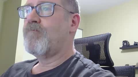 professor21255 online show from September 2025 10:12:02 PM