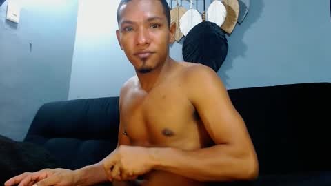 Grande y Gruesa online show from December 2024 05:51:01 AM