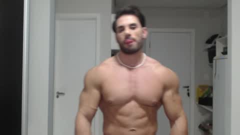 promuscles4u online show from December 2024 11:28:02 PM
