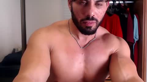 promuscles4u online show from July 2026 11:07:02 PM