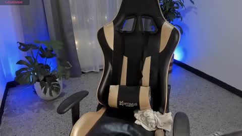 Snapshot of prvncessa_10 chatting on February 2025 11:36:01 AM INDEPENDENT MODEL online show from February 2025 11:36:01 AM