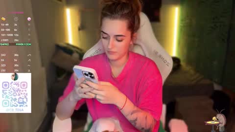 Queen of Pain online show from January 2026 03:55:01 AM