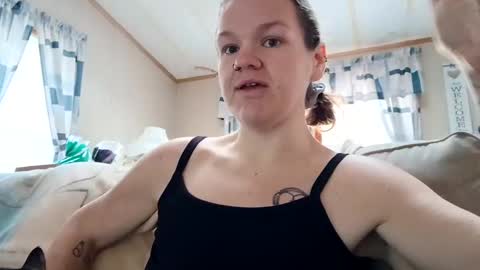 Snapshot of psycholette chatting on December 2024 07:01:02 PM ThickLetteSweetheart online show from December 2024 07:01:02 PM