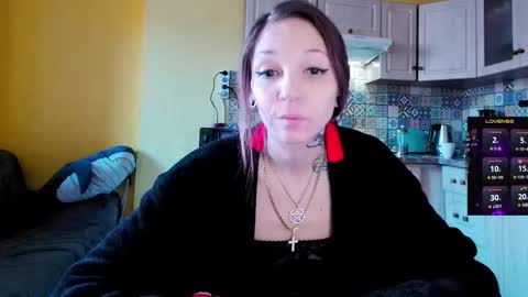 LUCY -----    online show from February 2025 07:04:02 AM