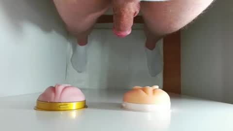 Snapshot of pude90 chatting on February 2026 06:25:02 AM PuDe90 online show from February 2026 06:25:02 AM