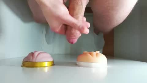 Snapshot of pude90 chatting on March 2026 01:13:01 AM PuDe90 online show from March 2026 01:13:01 AM