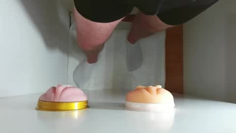 Snapshot of pude90 chatting on March 2026 05:33:02 AM PuDe90 online show from March 2026 05:33:02 AM