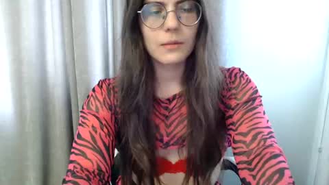 puffy_sex_lover online show from June 2026 01:17:02 AM