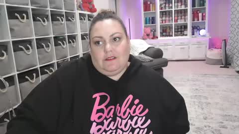 Snapshot of pugglelover chatting on January 2025 01:24:01 AM Puggie - online show from January 2025 01:24:01 AM